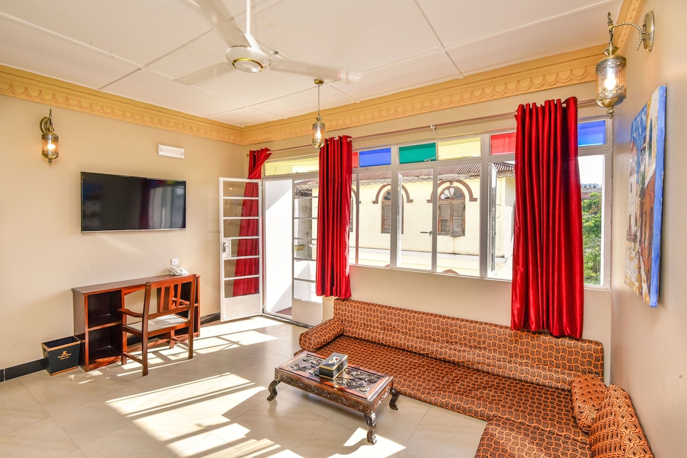 Tembo House Hotel Apartments 47/50