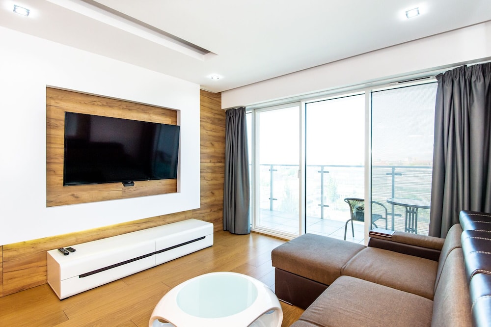 Super-Apartamenty International Fair 29/50