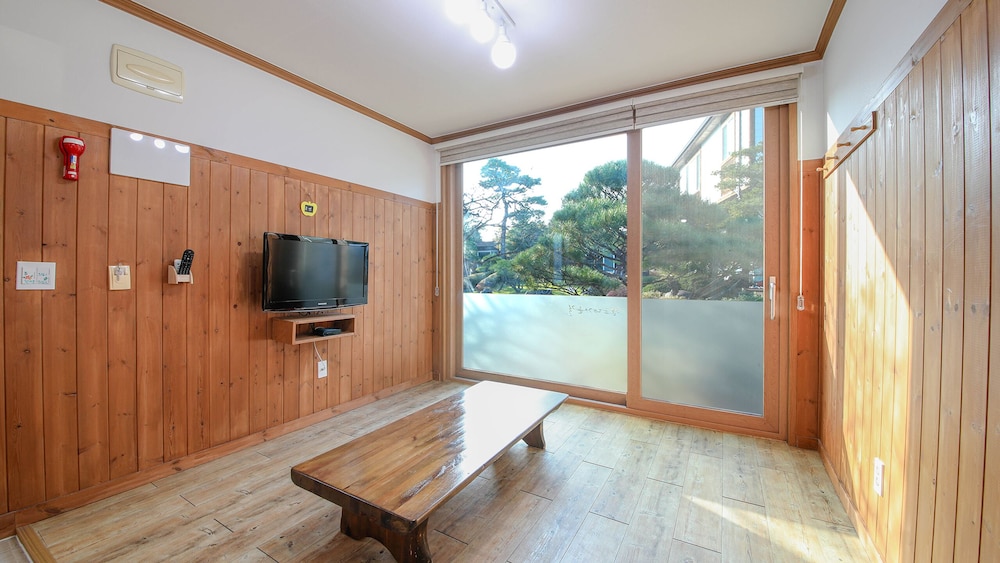 Gangneung Way To Gyeongpodae Pension 22/50