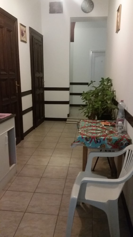 Omega Guesthouse Budapest 8/50
