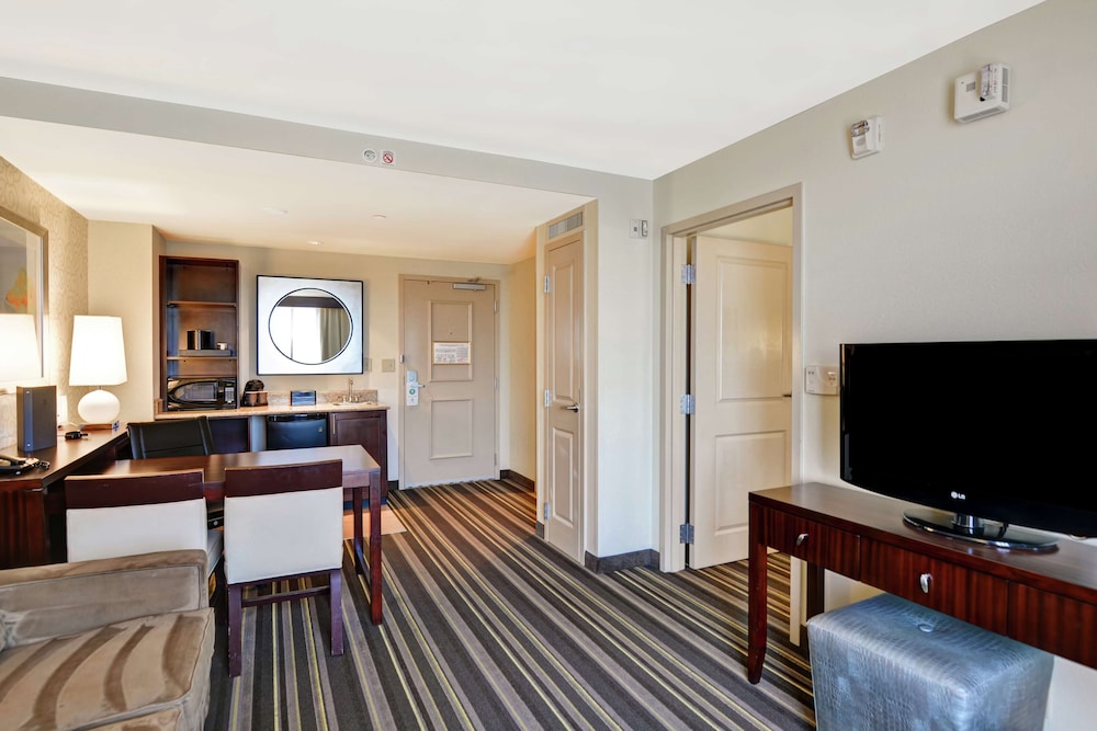 Embassy Suites By Hilton Savannah Airport 47/74