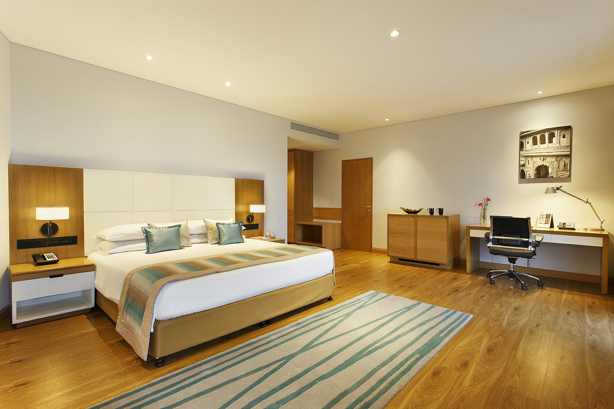 Gateway Nashik 6/58