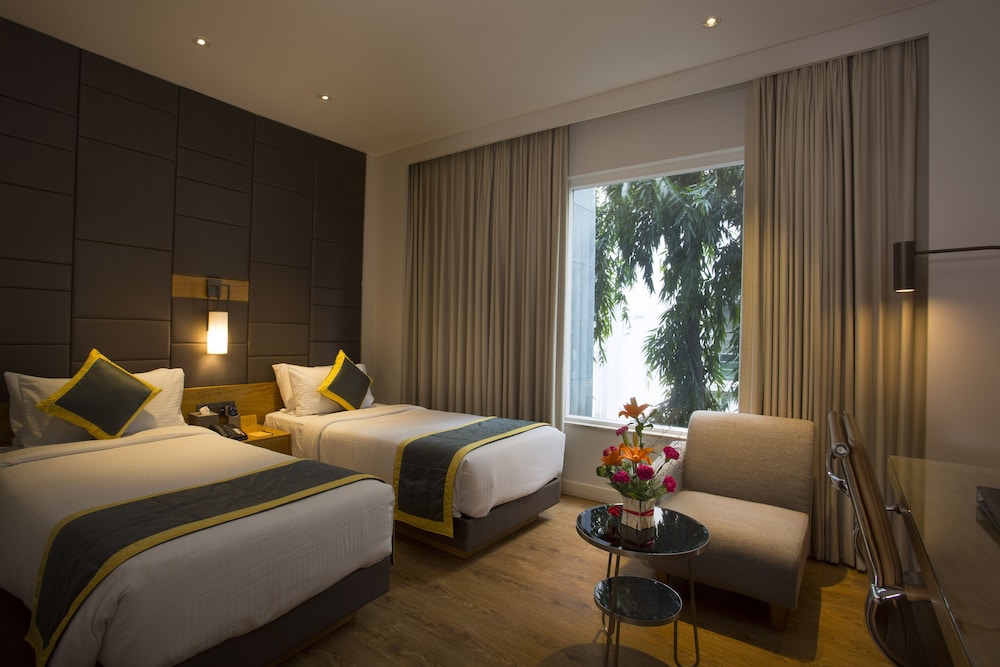 EXECUTIVE, DOUBLE BED