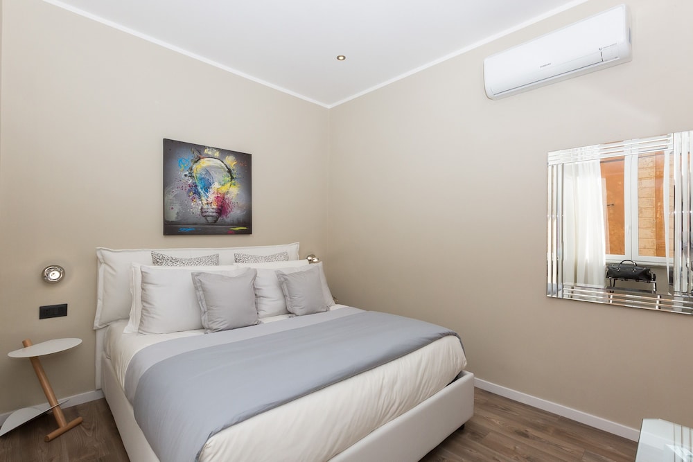 126 Gracchi Suites 9/47