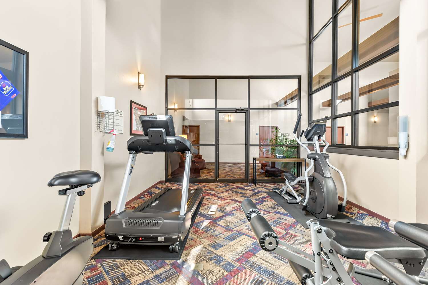 Best Western West Towne Suites 11/16