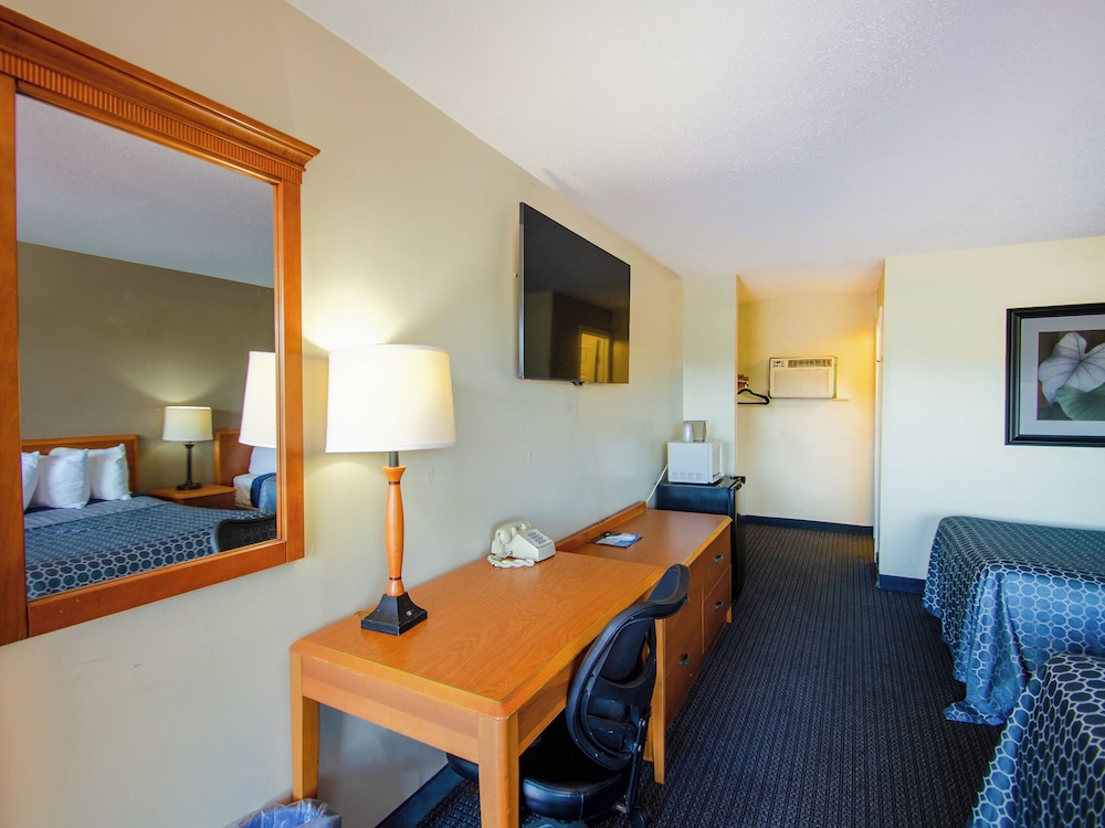 Sportsman Inn by OYO US Hwy-64 29/42