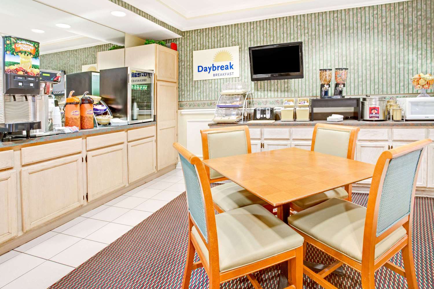 Days Inn by Wyndham Kingsland GA 15/30