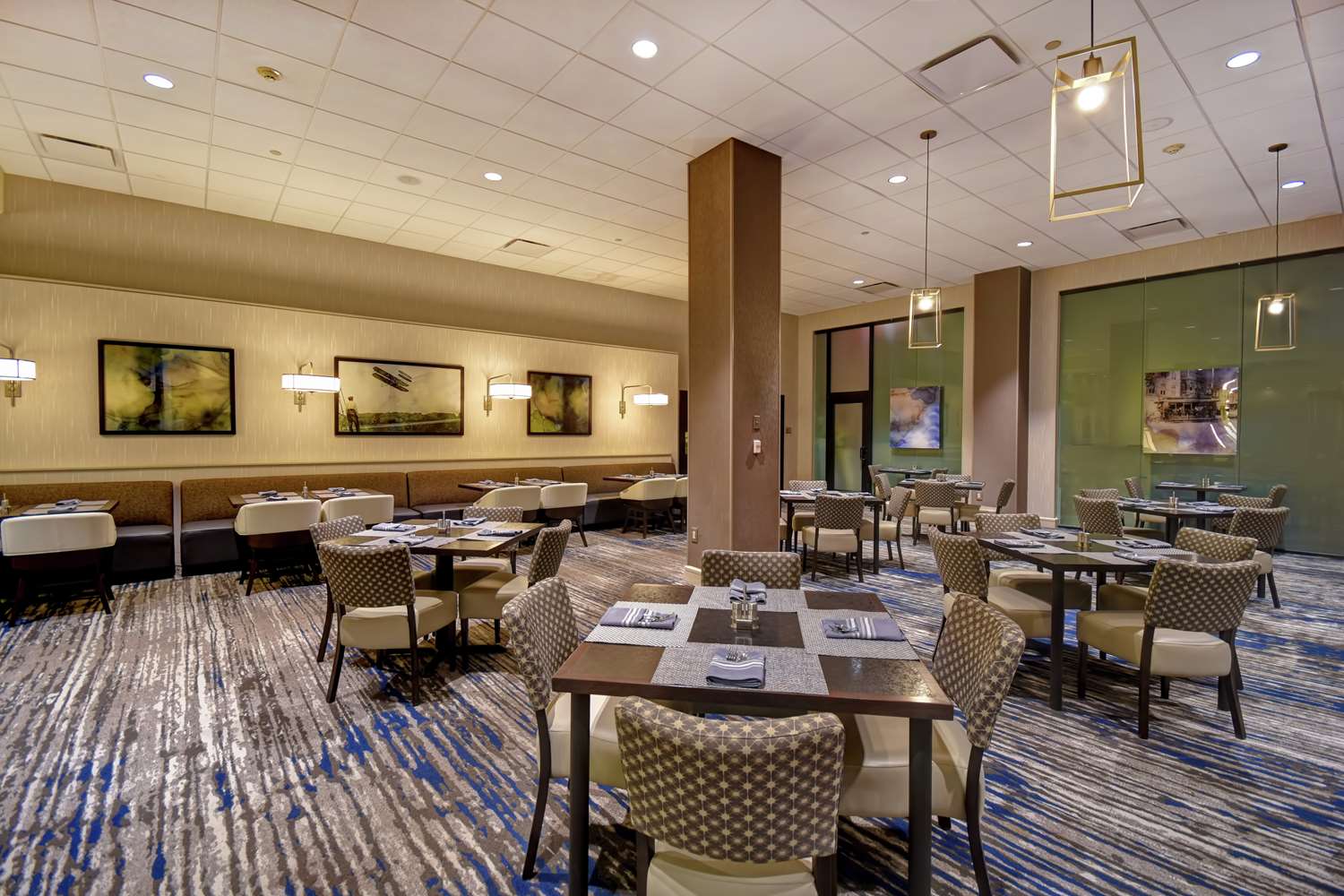 restaurant cafeteria