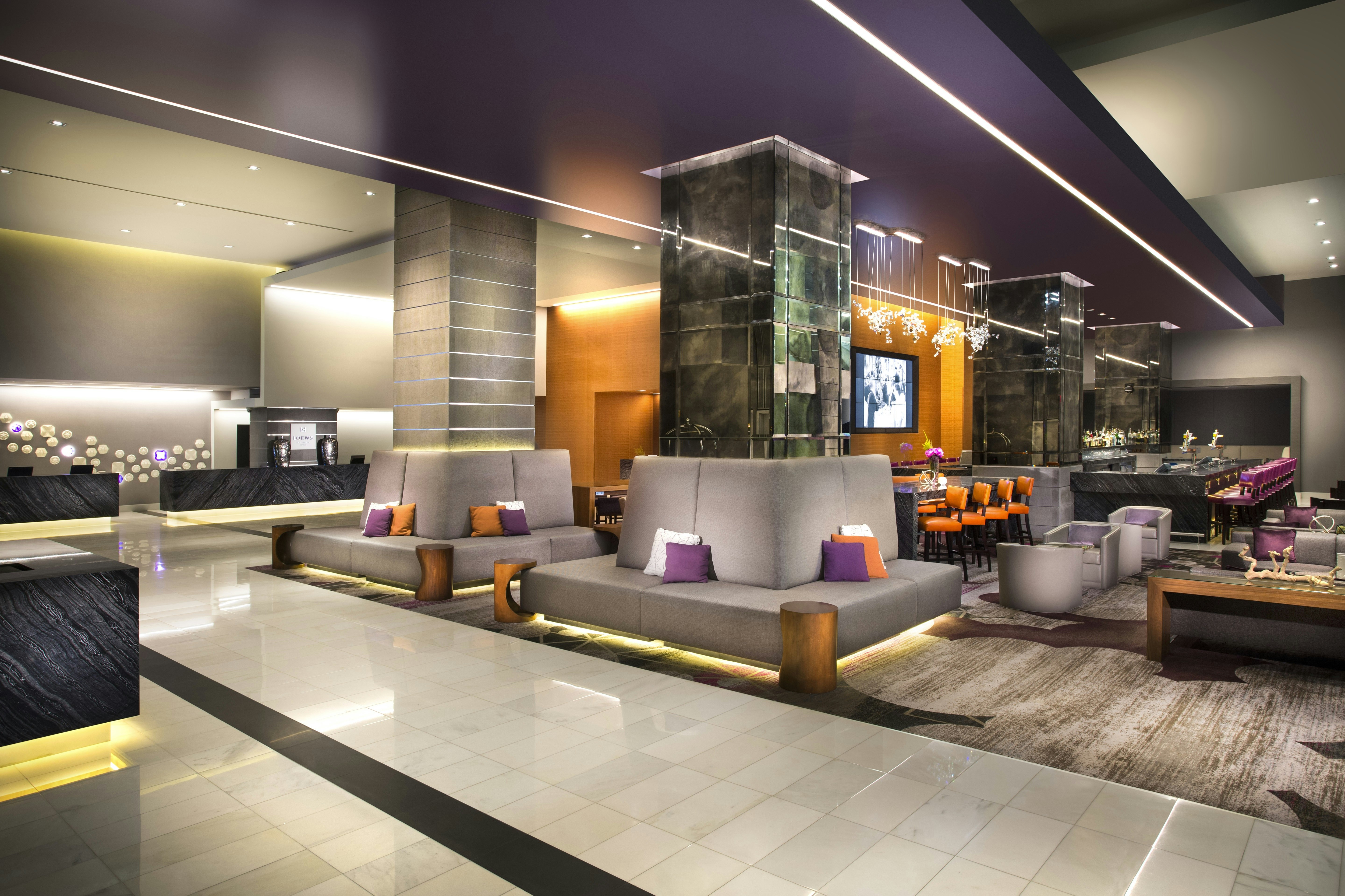 Loews Hollywood Hotel 41/73