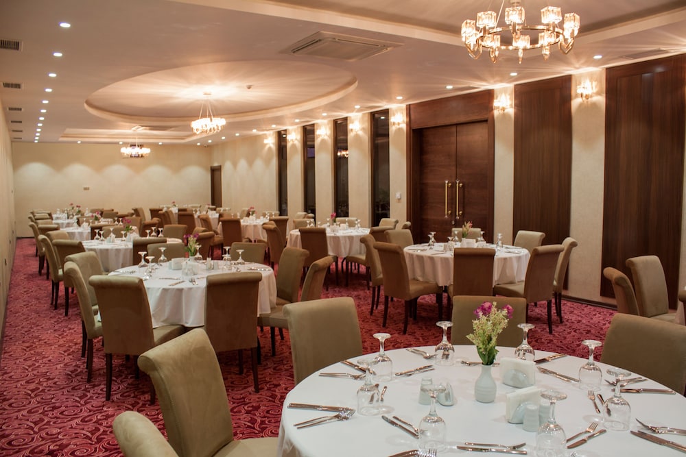 GORUKLE ORUC HOTEL SPA 38/44
