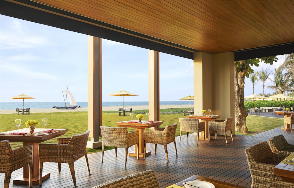 Sentido Heritance Negombo 52/64