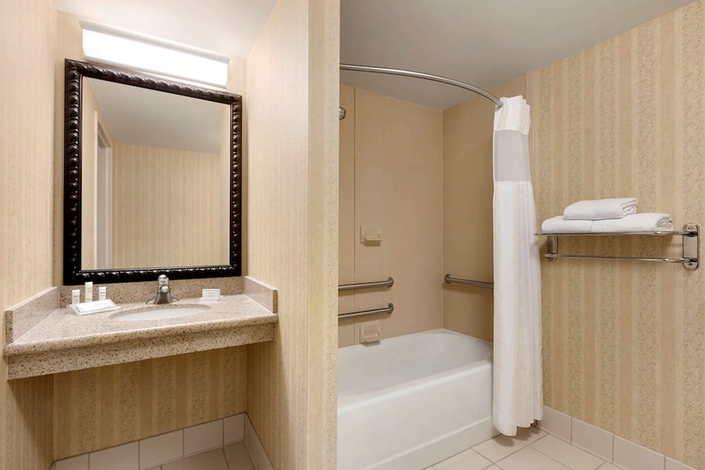 Hilton Garden Inn Solomons 9/55