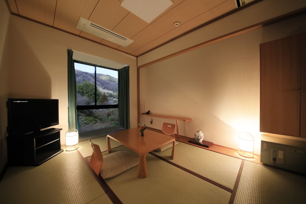 Hotel Kamogawaso 25/40
