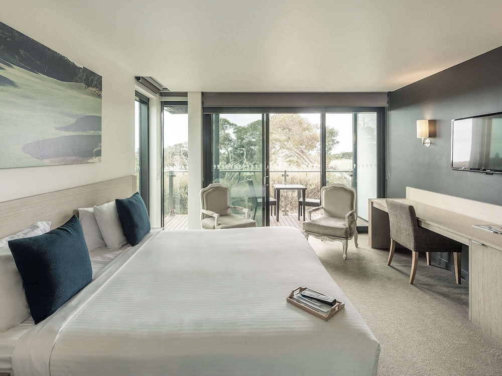 Mercure Portsea 20/67