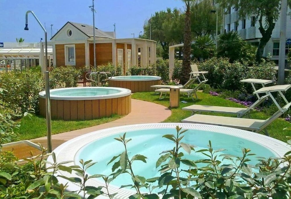 Hotel Le Vele 32/38