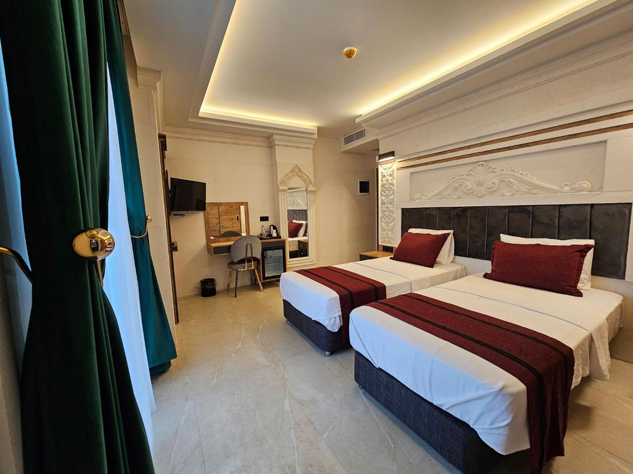 Baypark Hotel & SPA 8/12
