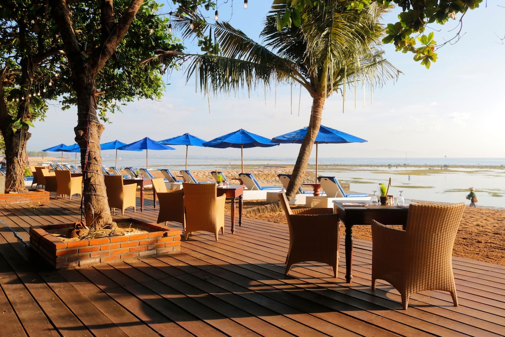 Inna Sindhu Beach Hotel and Resort 57/64