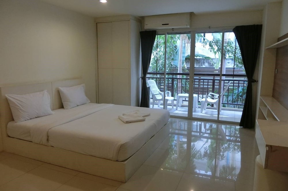 R Con Sea Terrace 28/63
