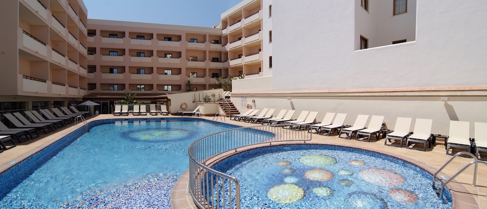Invisa Hotel La Cala 11/99