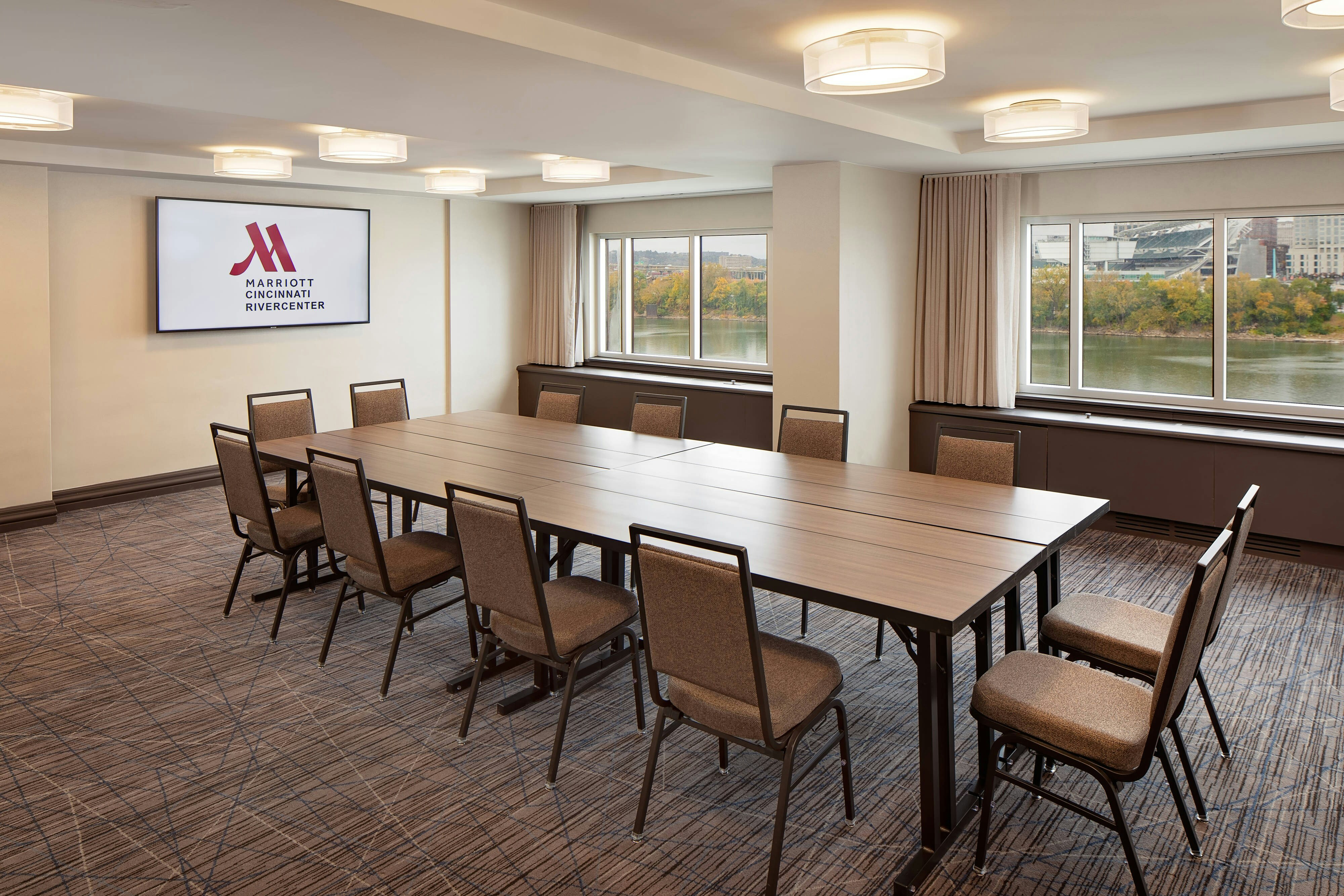 Marriott Cincinnati Rivercenter 30/37
