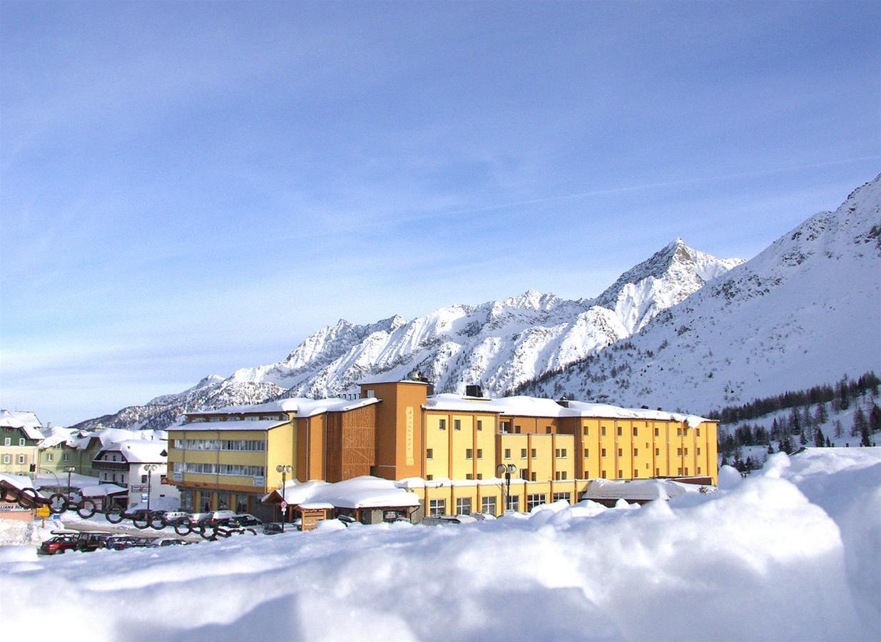 Grand Hotel Miramonti 1/41