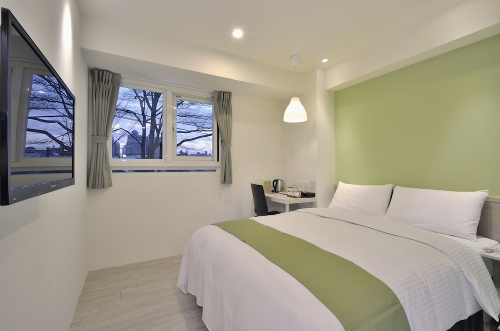 Green Hotel 20/63