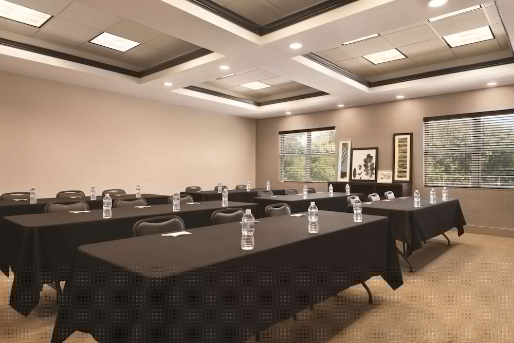 Country Inn & Suites by Radisson, Bradenton-Lakewood Ranch, FL 23/32