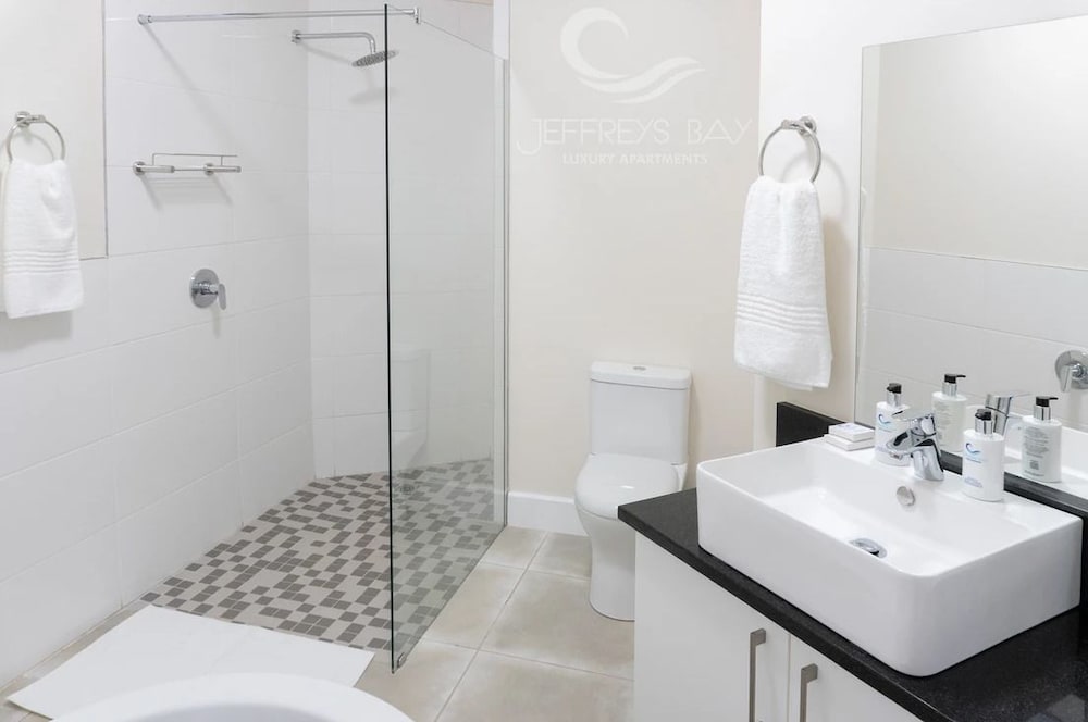 Jeffreys Bay Luxury Apartments 30/41