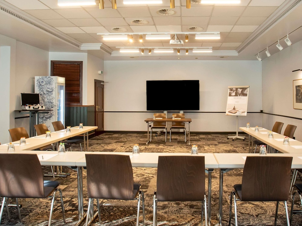 Mercure Hotel Frankfurt Airport Langen 43/49