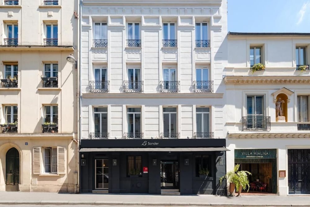 Sonder Le Frochot 2/50