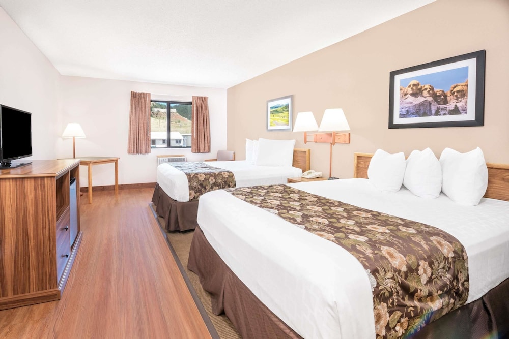 Days Inn by Wyndham Spearfish 18/38