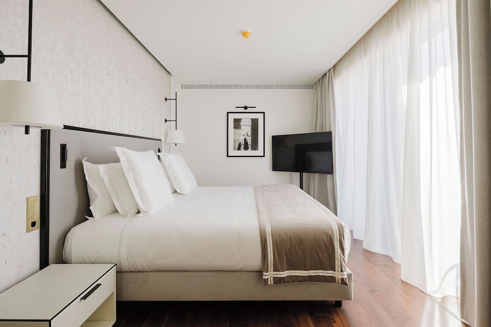 Penthouse Suite, King Bed