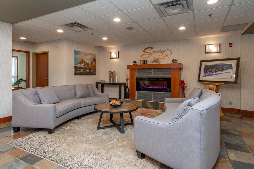 Service Plus Inns and Suites Calgary 38/56