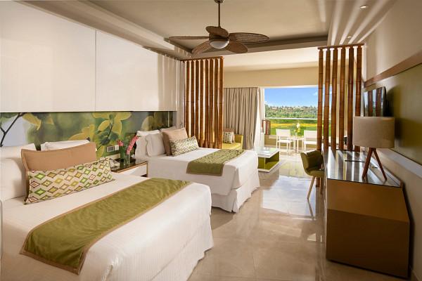 جناح سوبيريور بسرير مزدوج بإطلالة جزئية على البحر