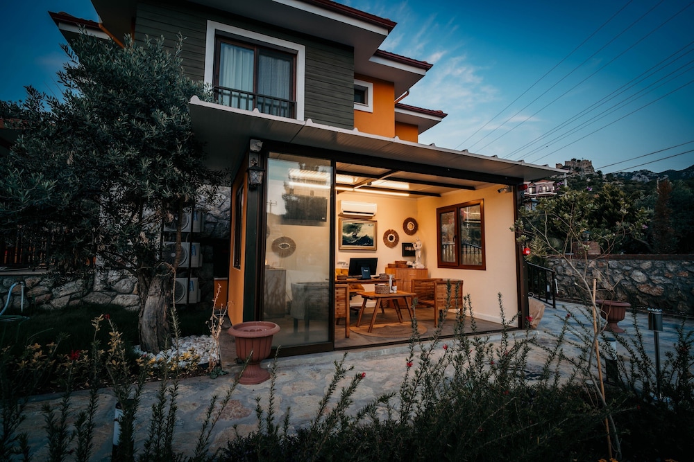Selimiye Thales 2/50
