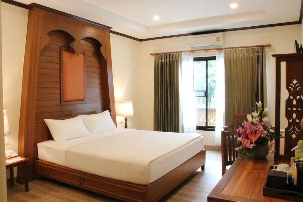 Horizon Village And Resort 16/72