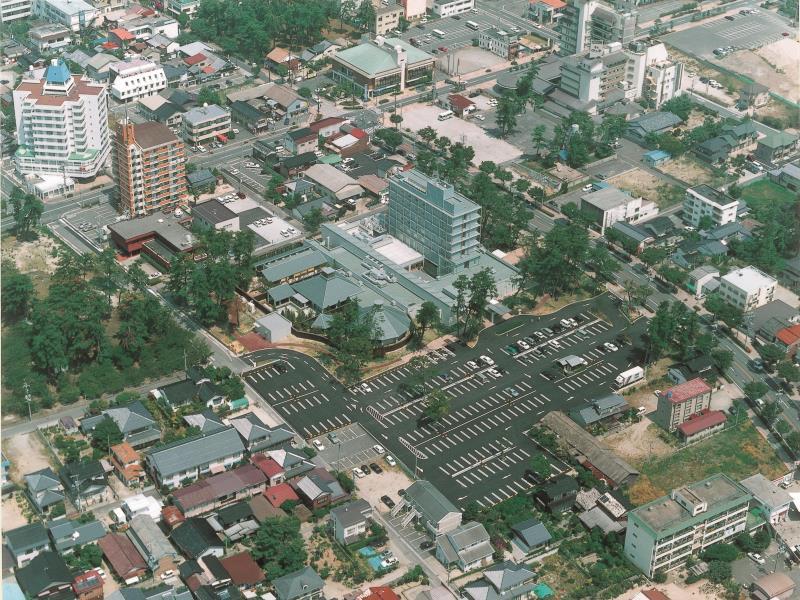 Ou Hotel 38/39
