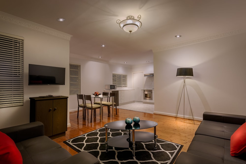 Crest On Barkly Serviced Apartments 17/28