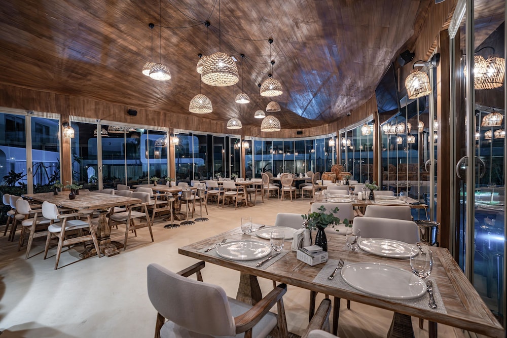 Club Arona by Laren Hotels 40/49