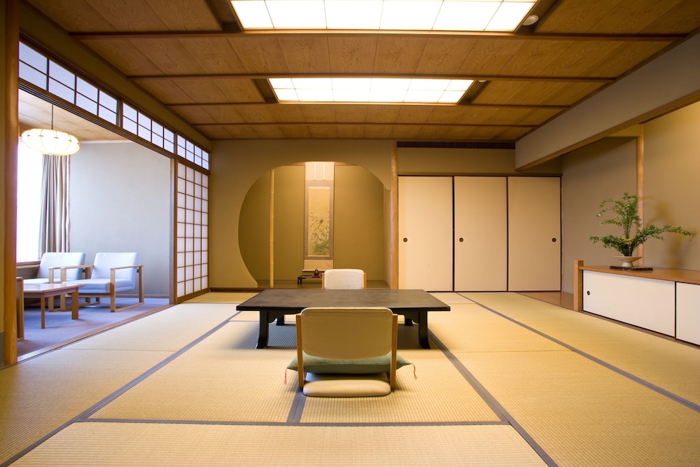 Miyajima Grand Hotel Arimoto 30/50