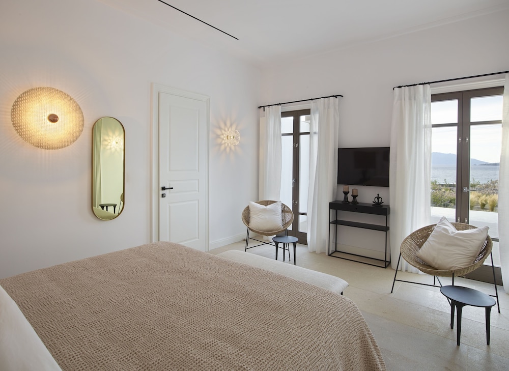 Bonzoe Homes & Villas 35/50