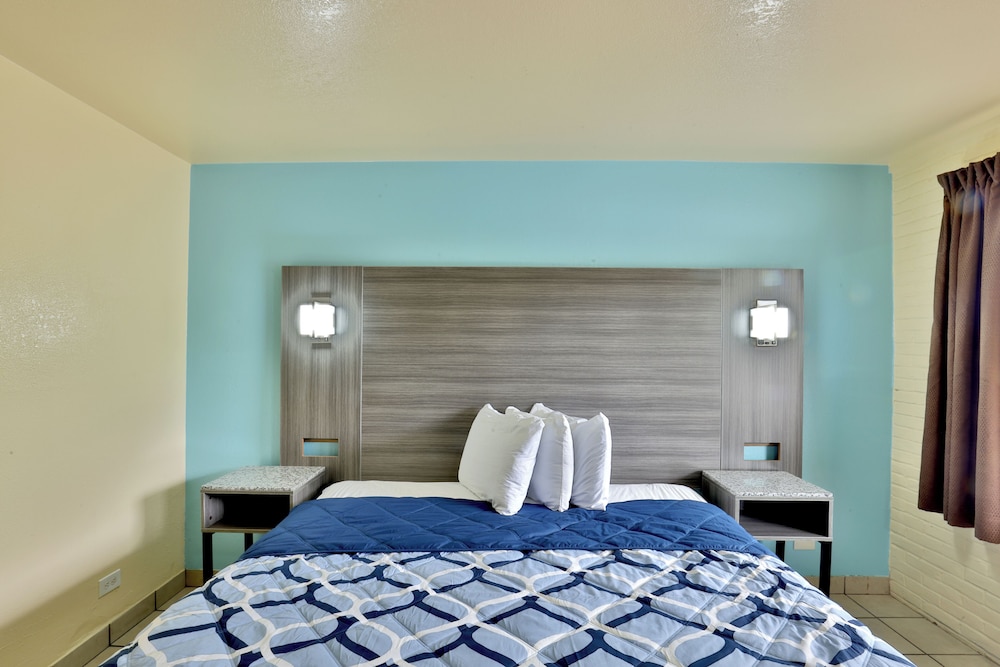 Americas Best Value Inn San Antonio Airport South 23/39