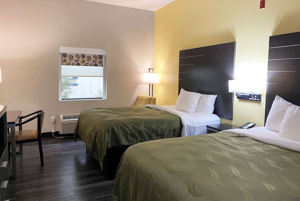 Wingate by Wyndham Biloxi/Ocean Springs 16/38