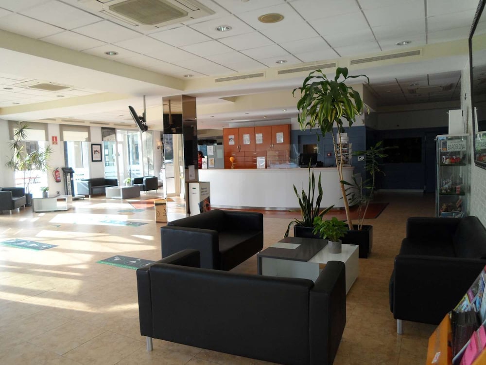 Travelodge Barcelona del Valles 27/55