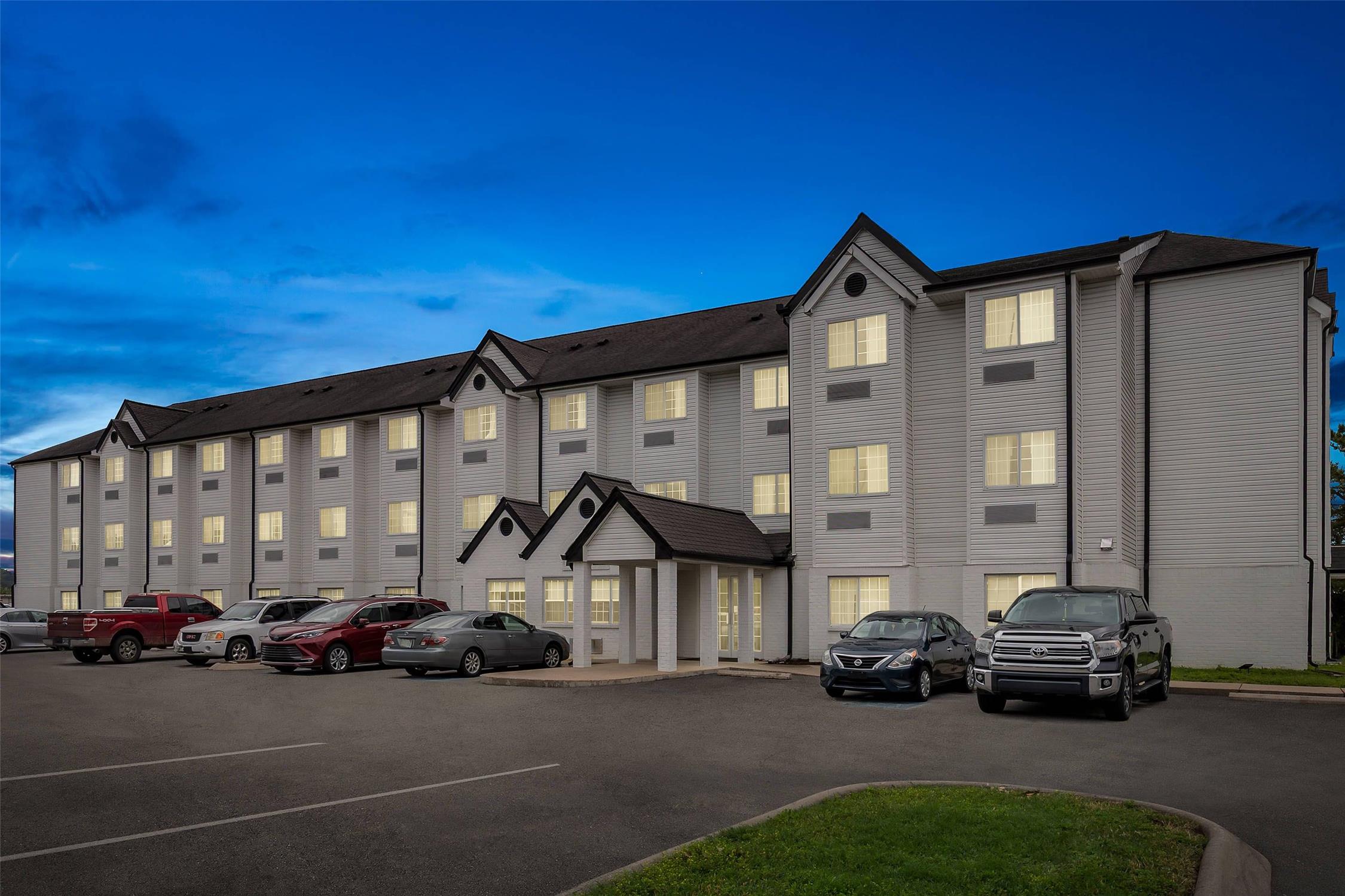 Quality Inn & Suites Nashville - Bellevue 13/14