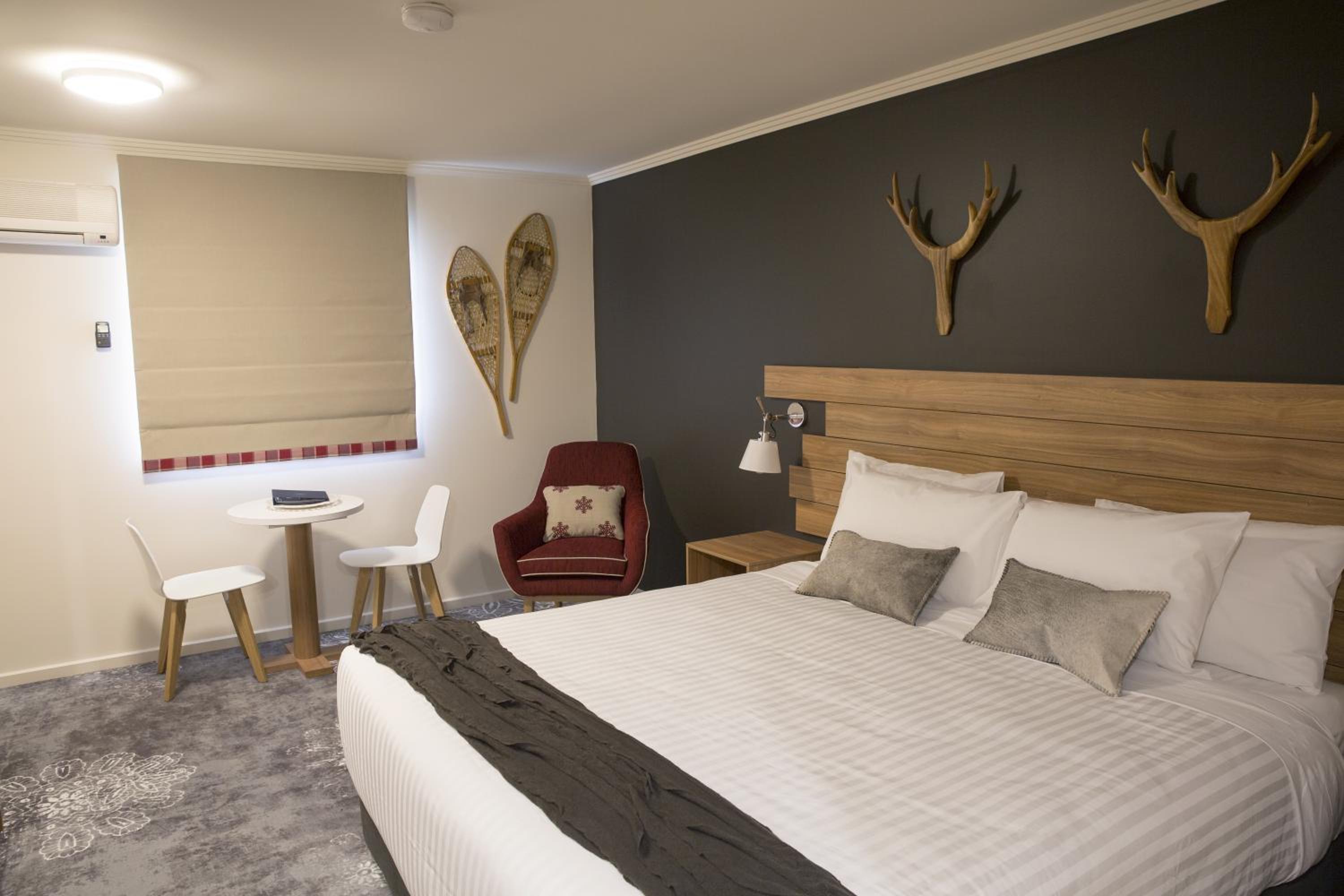 Standard, King Bed