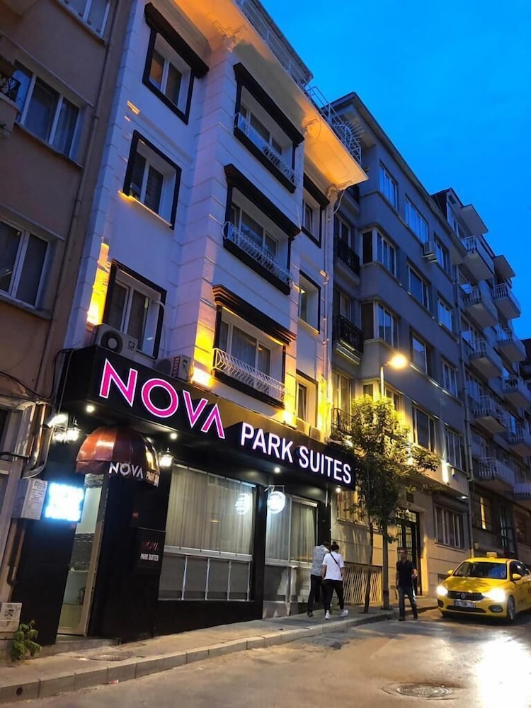 Nova Park Hotel and Suite 43/50