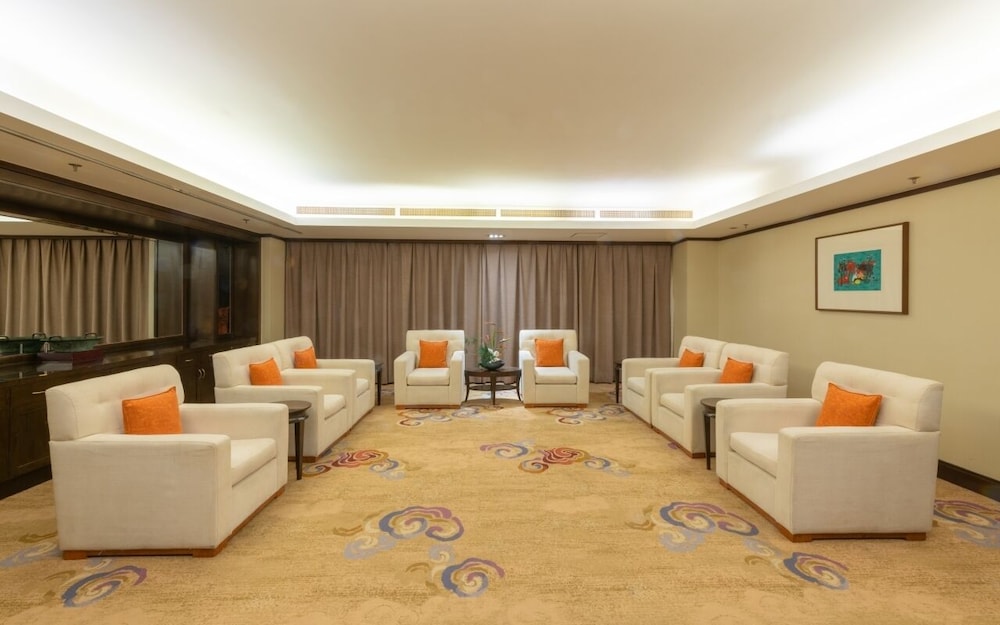 Xi’an Dajing Castle Hotel 30/50
