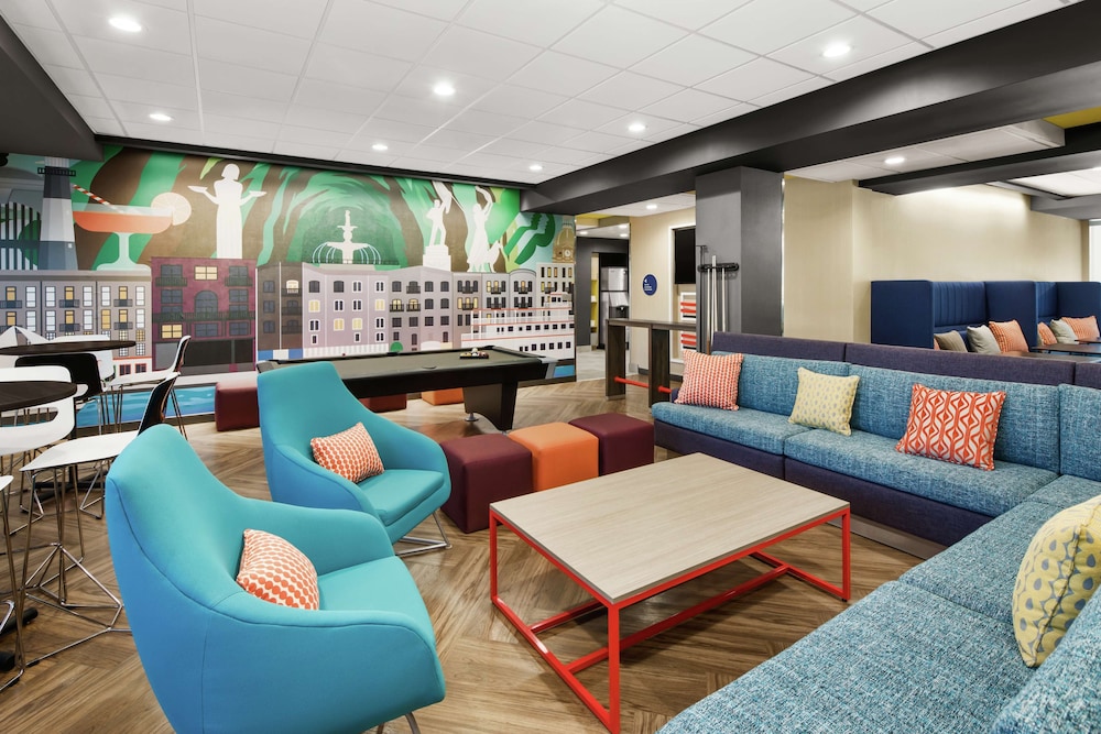 Tru By Hilton Savannah Midtown Ga 34/54