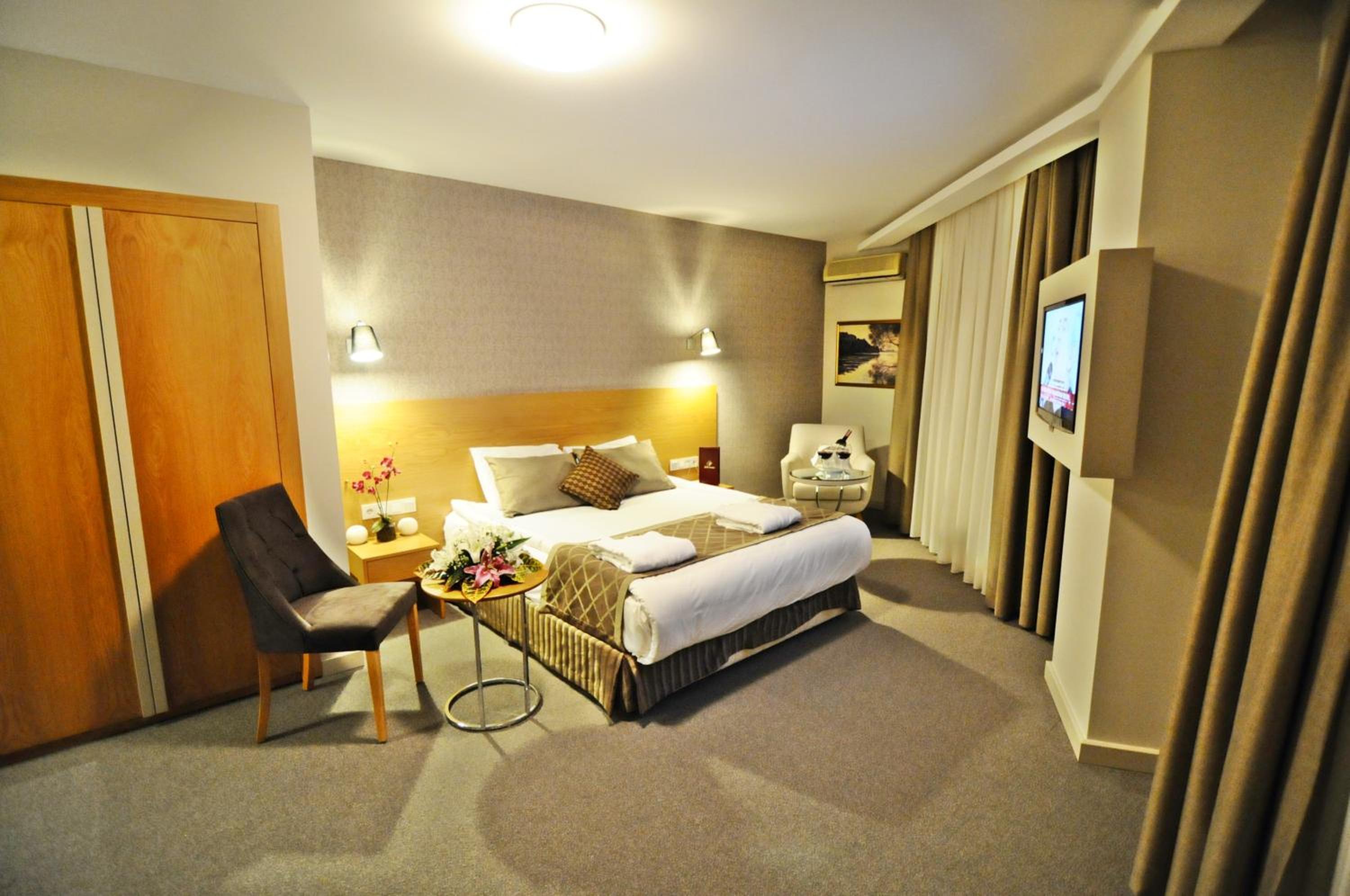 SILIVRI PARK HOTEL 10/50